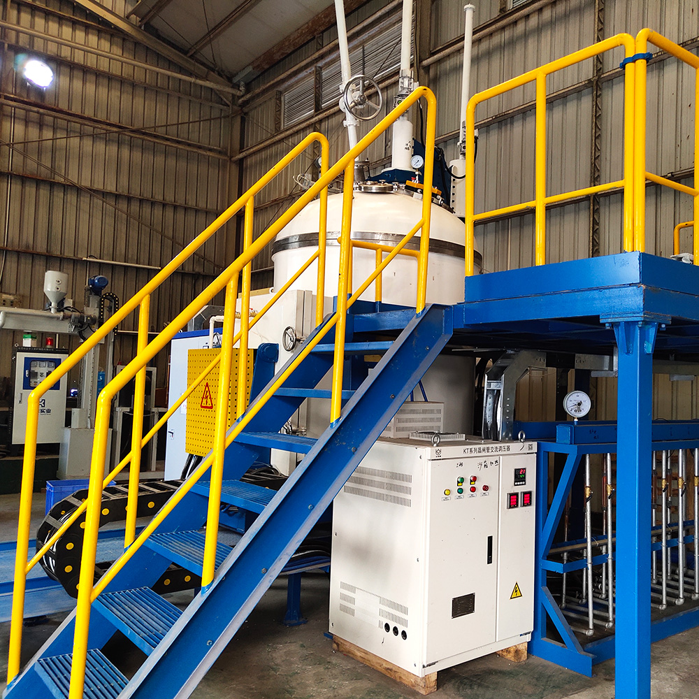 真空感应熔炼炉二